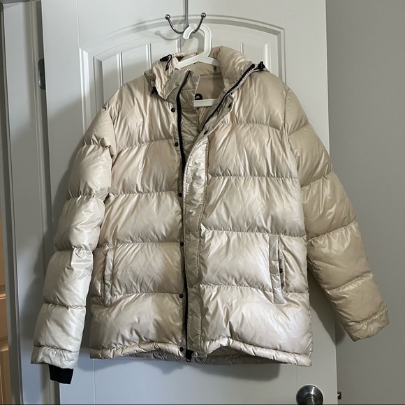 TNA superpuff jacket - Picture 2 of 6